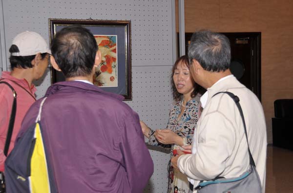 慶祝新中國成立60周年首都文藝家創(chuàng)作精品展開幕 文藝創(chuàng)作